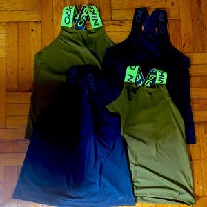 Four active tops in top condition